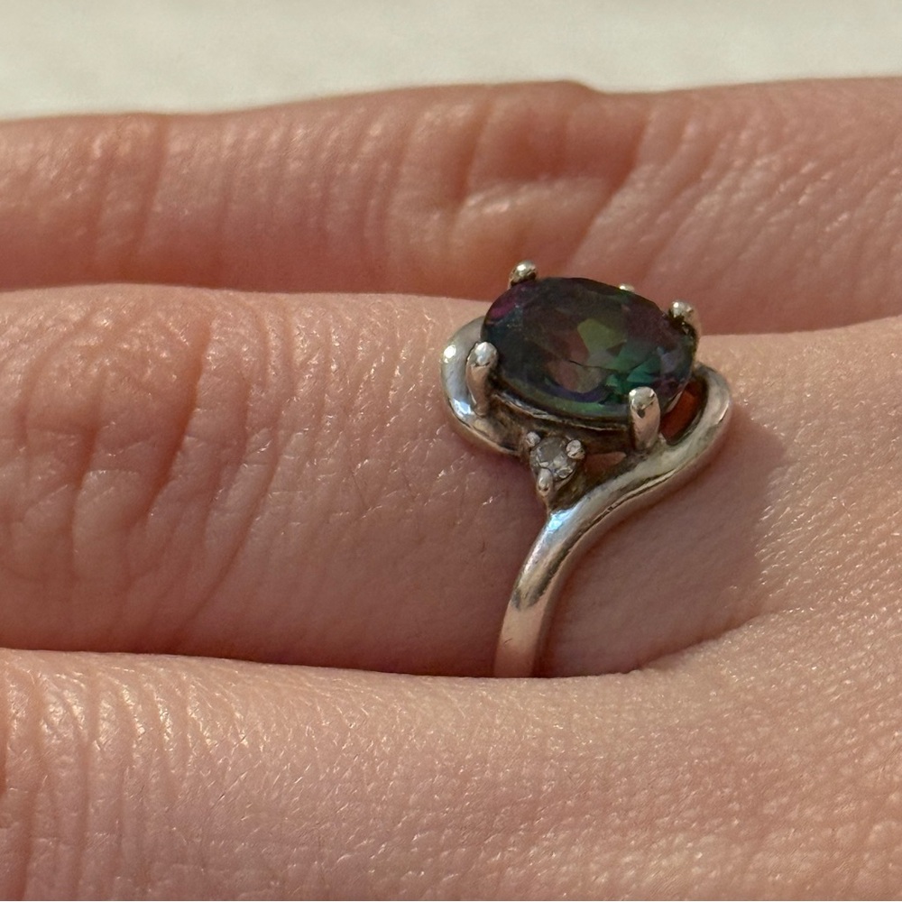 Sterling Silver Iridescent Gemstone Ring – Size 6.75